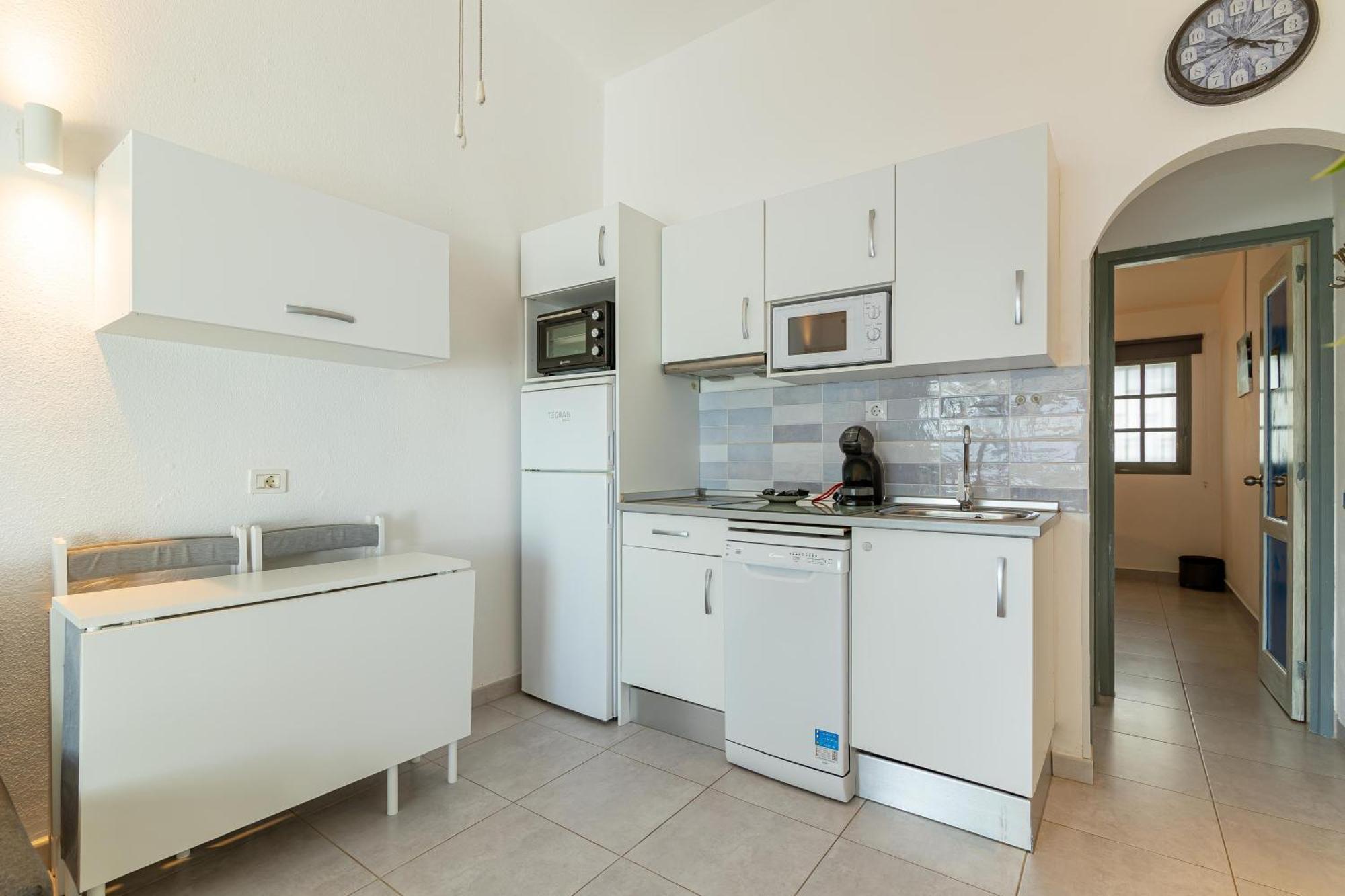 Andrea's Bungalow, Garden, Barbecue And Pool! San Bartolome de Tirajana (Gran Canaria)