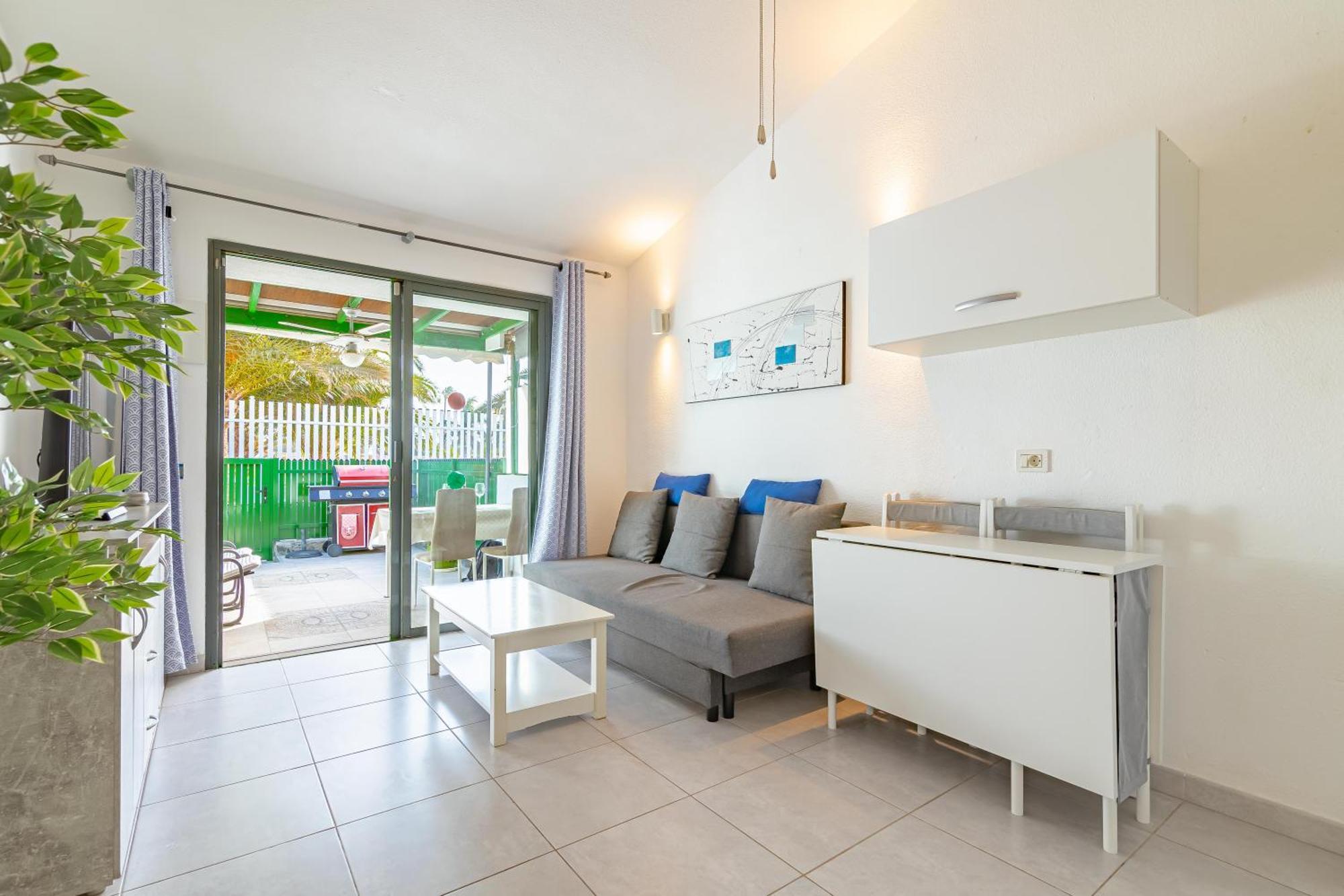 Apartment Andrea's Bungalow, Garden, Barbecue And Pool! *